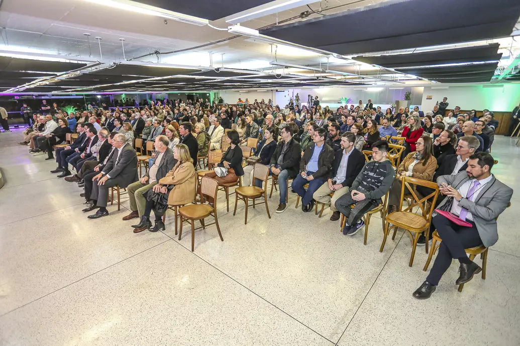 Palestra - A arte de liderar com propósito - Mês do Médico 2025