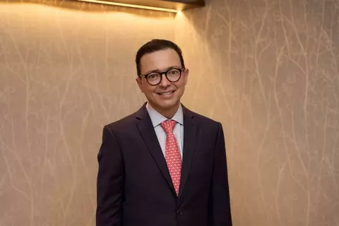 Cícero Urban mastologista médico cooperado 