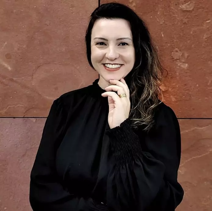Elaine Tezza Moratelli