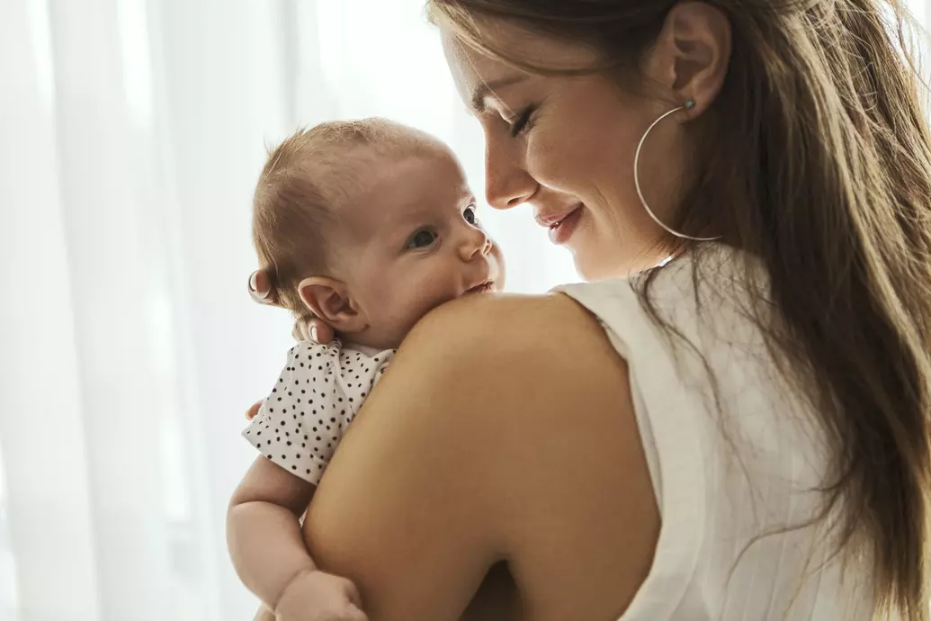 mãe e bebê maternidade ícone de notícia 
